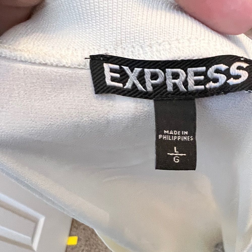 Express Top - Picture 7 of 8